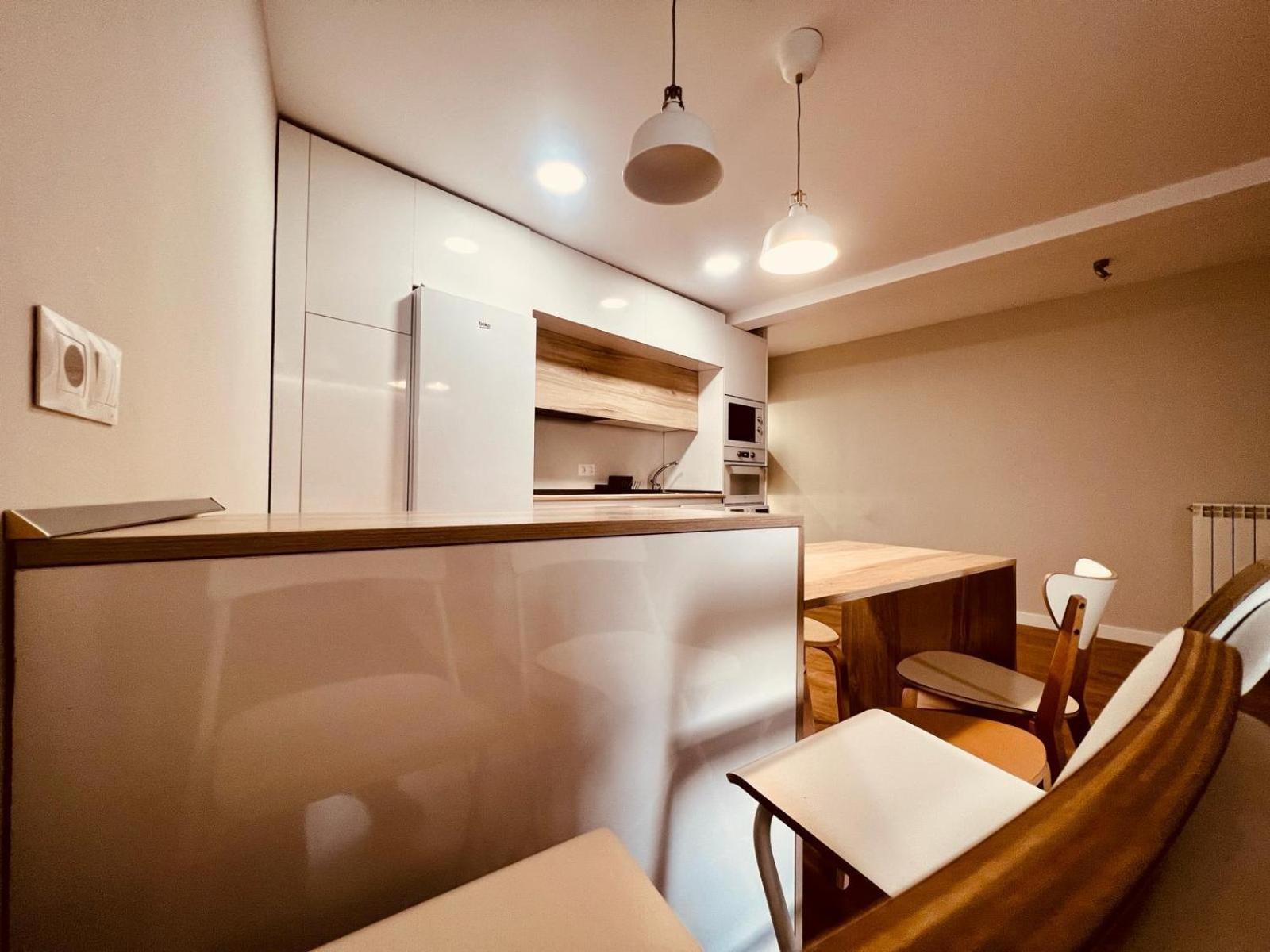 Piso Reformado,centrico,tranquilo Y Con Wifi Vut 09-398 * Burgos